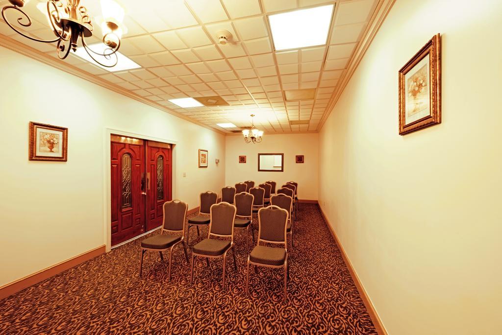 Village Inn Clemmons-Winston Salem, Trademark By Wyndham Exterior photo