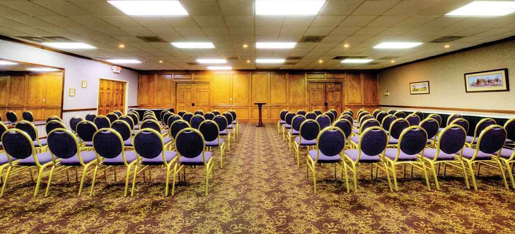 Village Inn Clemmons-Winston Salem, Trademark By Wyndham Room photo