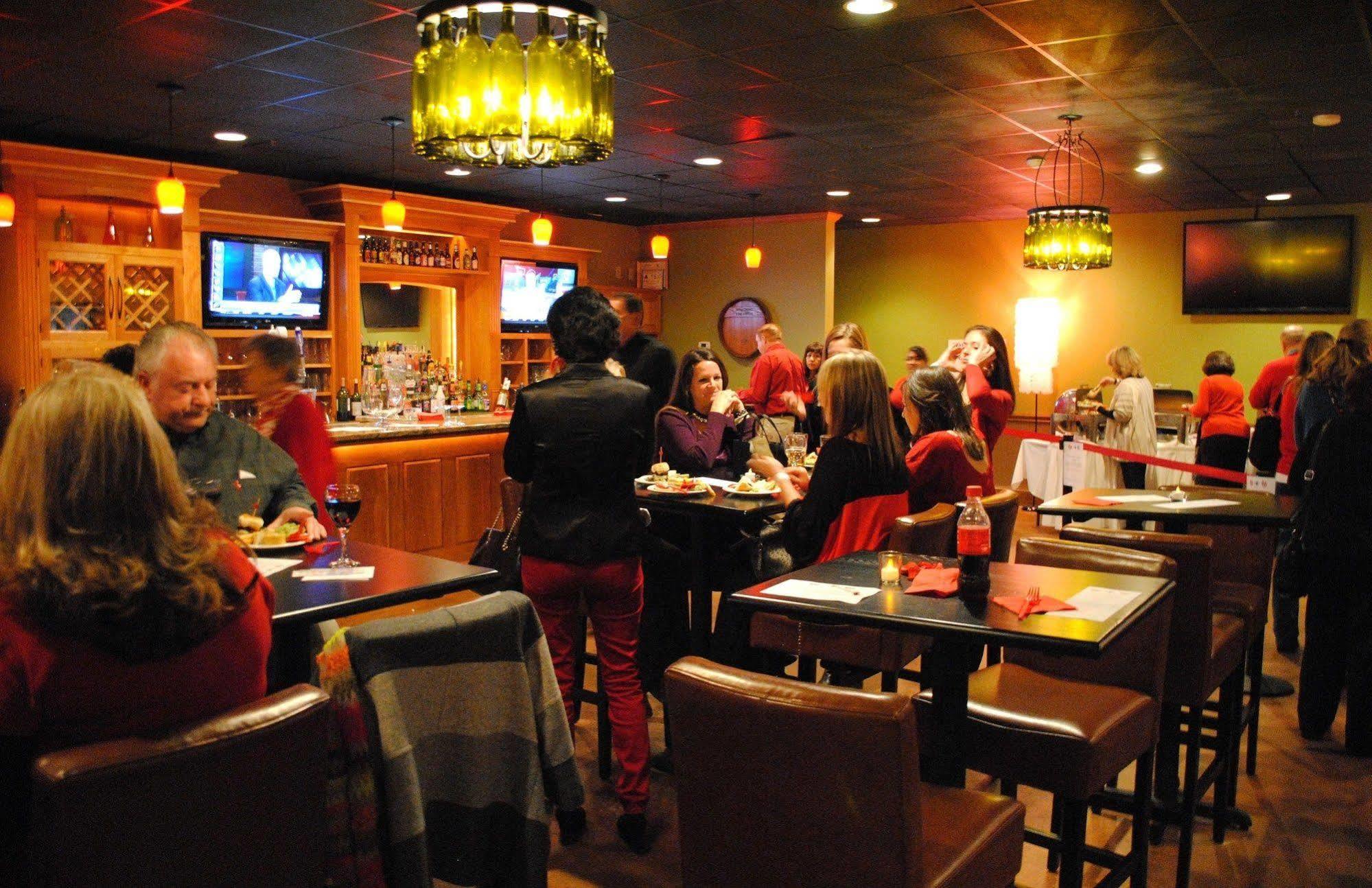 Village Inn Clemmons-Winston Salem, Trademark By Wyndham Exterior photo